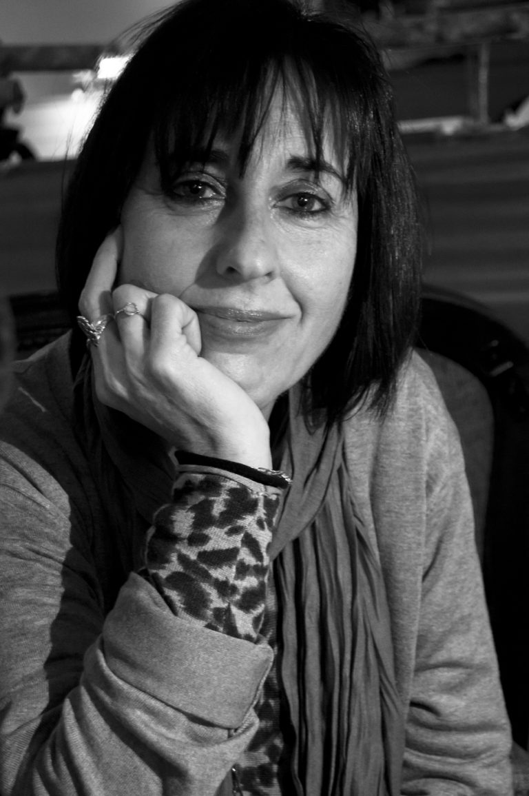 Ana Cristina Silva – Vários Nomes para Julieta