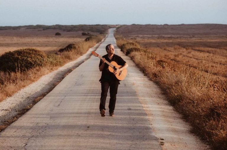 JOÃO AFONSO “Todo Tempo”